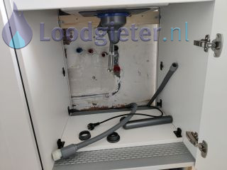 Loodgieter Spoelbak Het gaat voornamelijk om aansluiten van spoelbak
