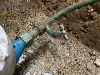 Loodgieter Lekkage repareren Lekkage van waterleiding na de watermeter