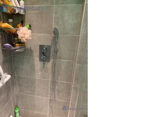 Loodgieter Waterslag Bij gebruik van de douche bonken de waterleidingen