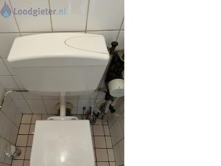 Loodgieter WC blijft doorlopen Doorlopend toilet