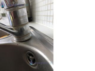 Loodgieter Reparatie Kraan kraan zit los