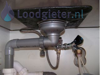 Loodgieter Lekkage gootsteen Lekkage gootsteen