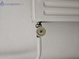 Loodgieter radiatorkraan vervangen Lekkende radiatorkraan